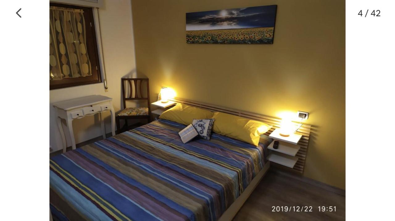Appartamento In Villa Con Giardino A 300M Dal Lago Maggiore Castelletto sopra Ticino Bagian luar foto